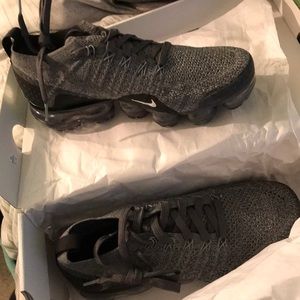 NikeAir vapormax flyknit 2 darkgrey/blackwolf-grey